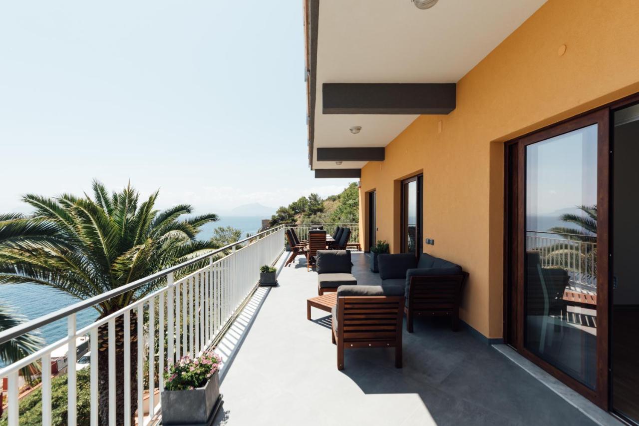 Appartamento In Villa Con Accesso Al Mare, Vista Mozzafiato Palermo Exterior foto