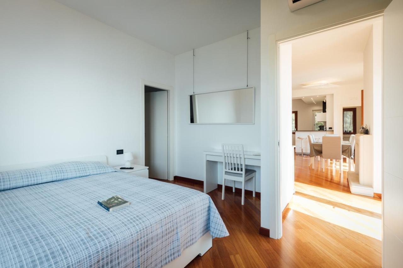Appartamento In Villa Con Accesso Al Mare, Vista Mozzafiato Palermo Exterior foto